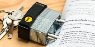 Czy jest obowiązek jazdy po ścieżce rowerowej?