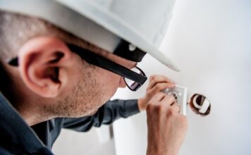 Czy kask się ułoży?