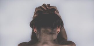 Co lepsze na kręgosłup joga czy pilates?